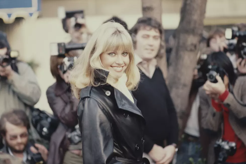 Olivia Newton-John, ‘Grease’ Star and Pop Icon, Dies at 73
