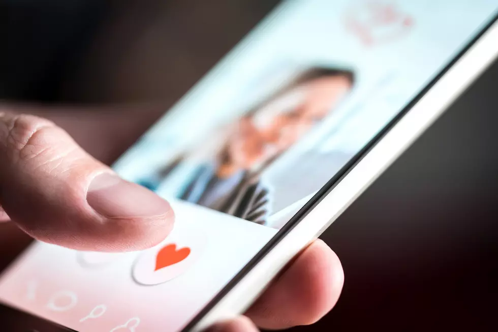 Want to Thwart Bad Guys From Hacking Your Phone? Turn it Off + Back On