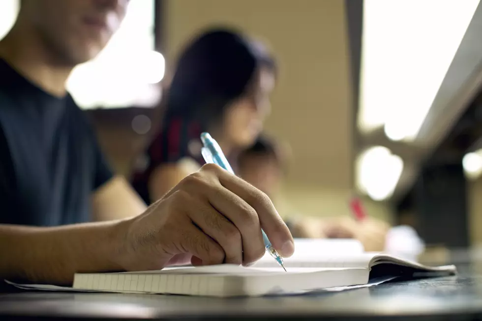Oakland University Asks Students to Report to Class Amid Professor Strike