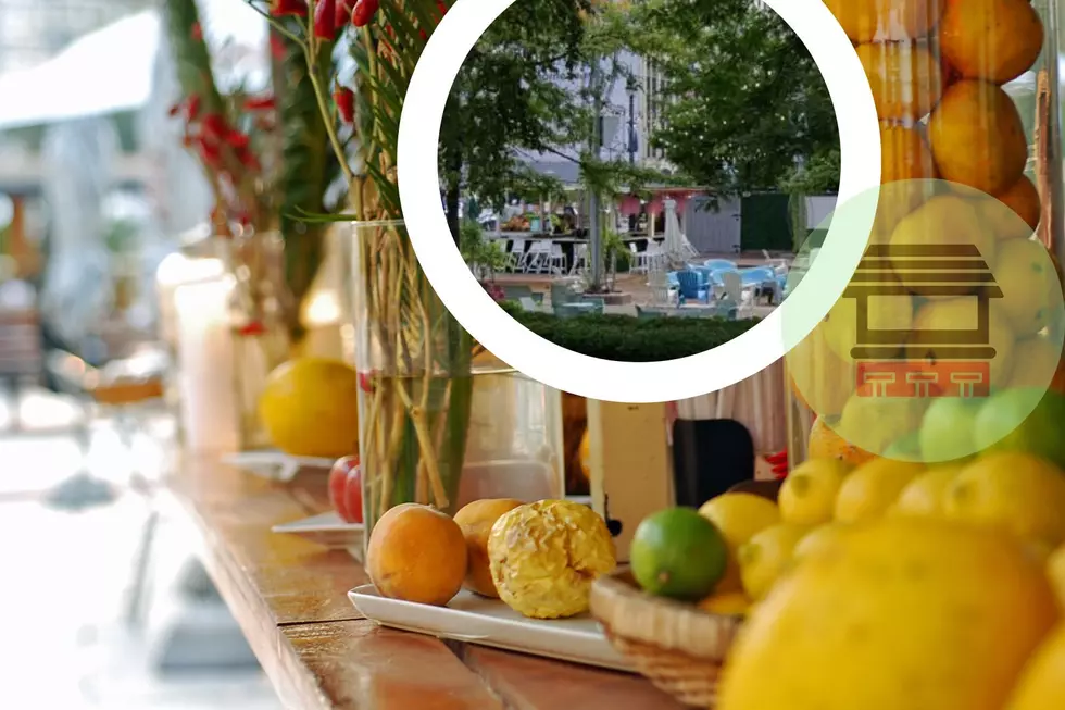 Detroit’s Adorable Beach Bar: Put Your Toes in the Sand and Relax