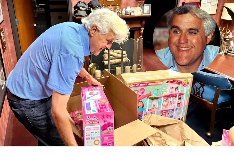 Jay Leno Shows Love To Fallen Deputy’s Family During Michigan Visit