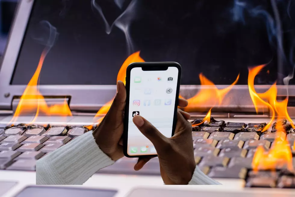 The Smoking Chromebook Trend That Could Be Heading for Michigan