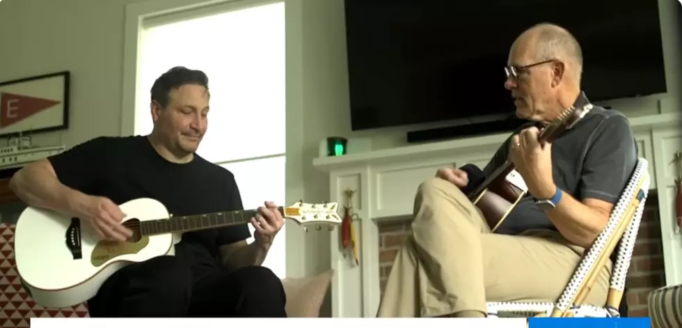 This Michigan Guitar Program Uses Music to Help Parkinson’s Patients